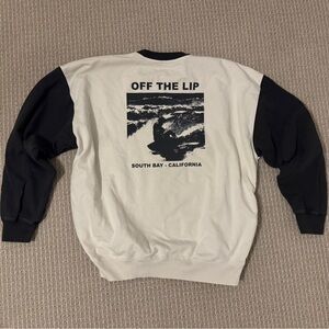 Brandy Melville South Bay California black and beige Sweatshirt One Size